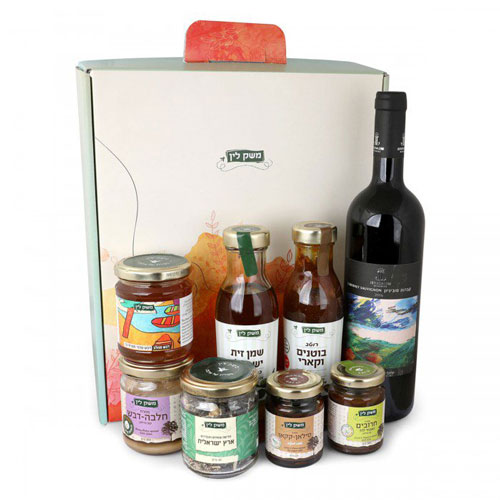Lins Farm All Natural Gift Box With Wine