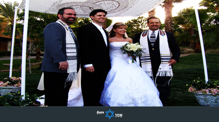 Jewish Wedding Etiquette (Under the Chuppah)